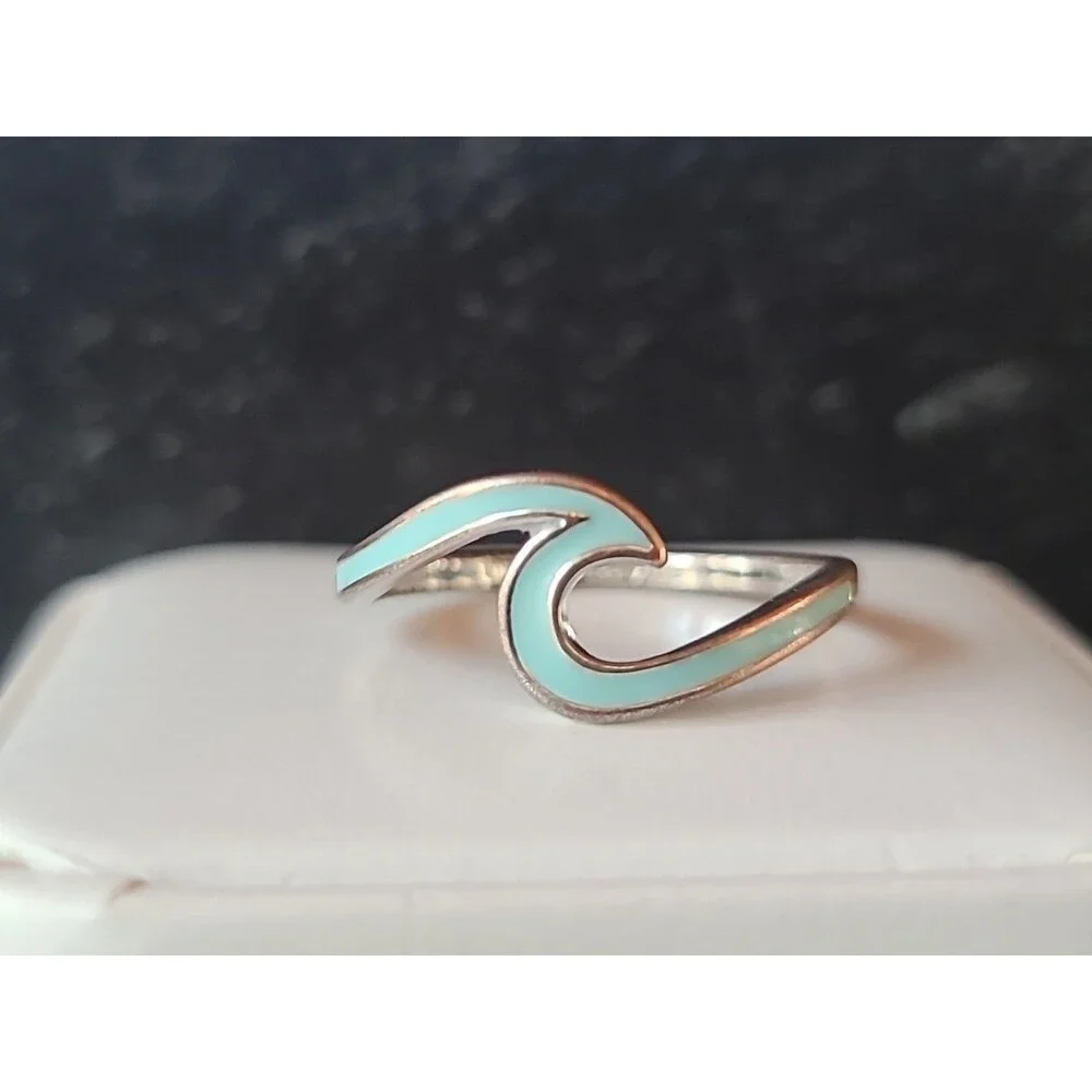 Pura Vida Silver Tone Blue Enamel Wave Ring, Size US 9.25 READ Description
